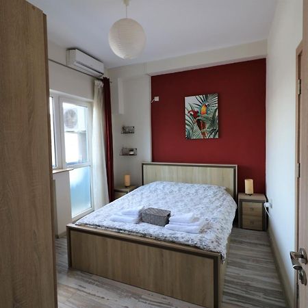 Charming Cozy Apartment - Old Town - Free Minibar Bukarest Exterior foto