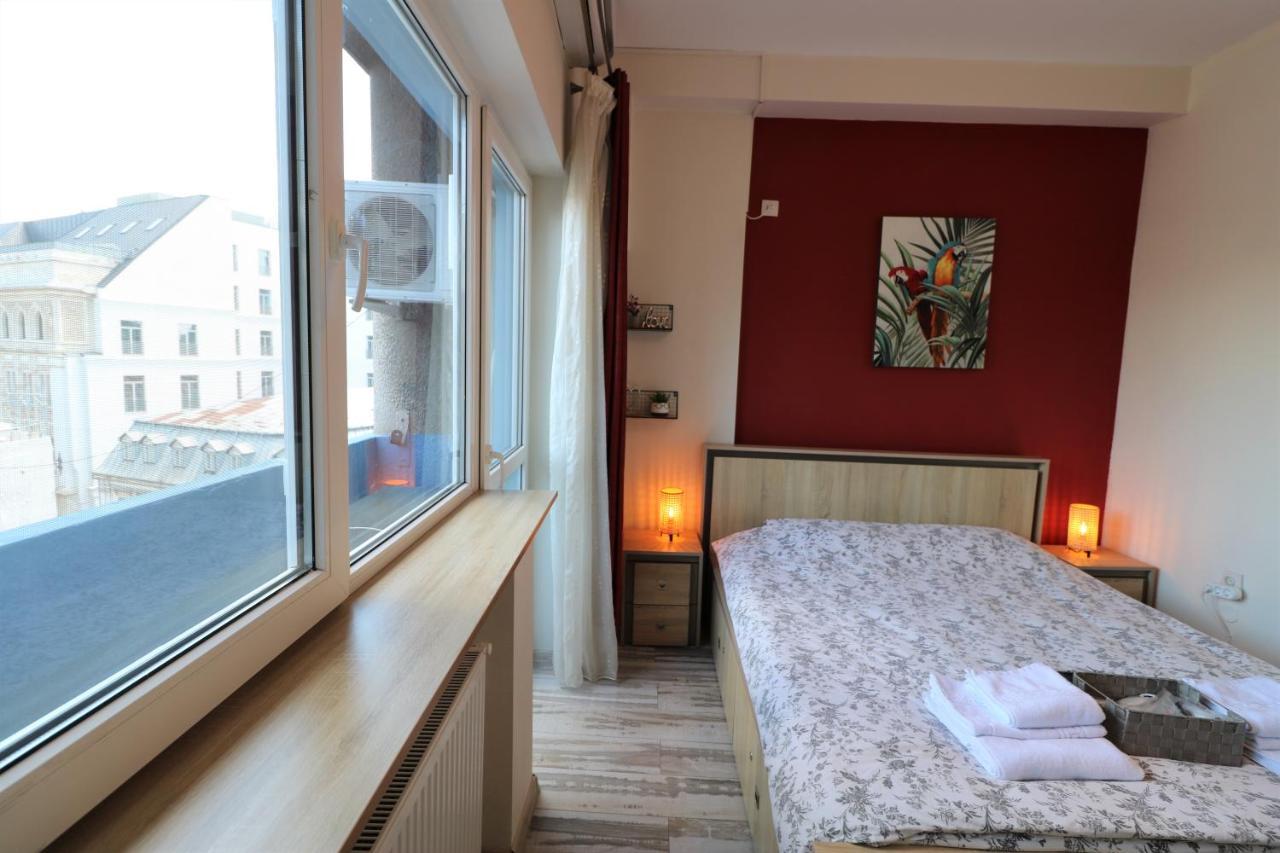 Charming Cozy Apartment - Old Town - Free Minibar Bukarest Exterior foto