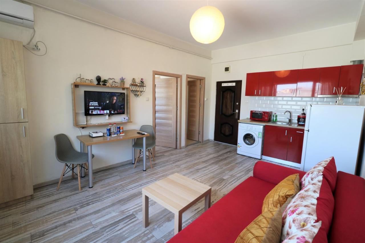 Charming Cozy Apartment - Old Town - Free Minibar Bukarest Exterior foto