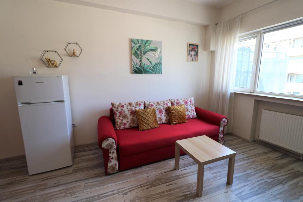 Charming Cozy Apartment - Old Town - Free Minibar Bukarest Exterior foto