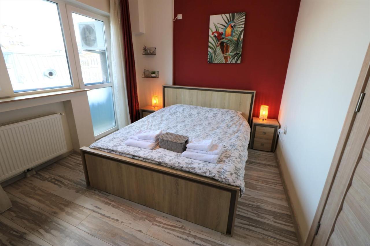Charming Cozy Apartment - Old Town - Free Minibar Bukarest Exterior foto