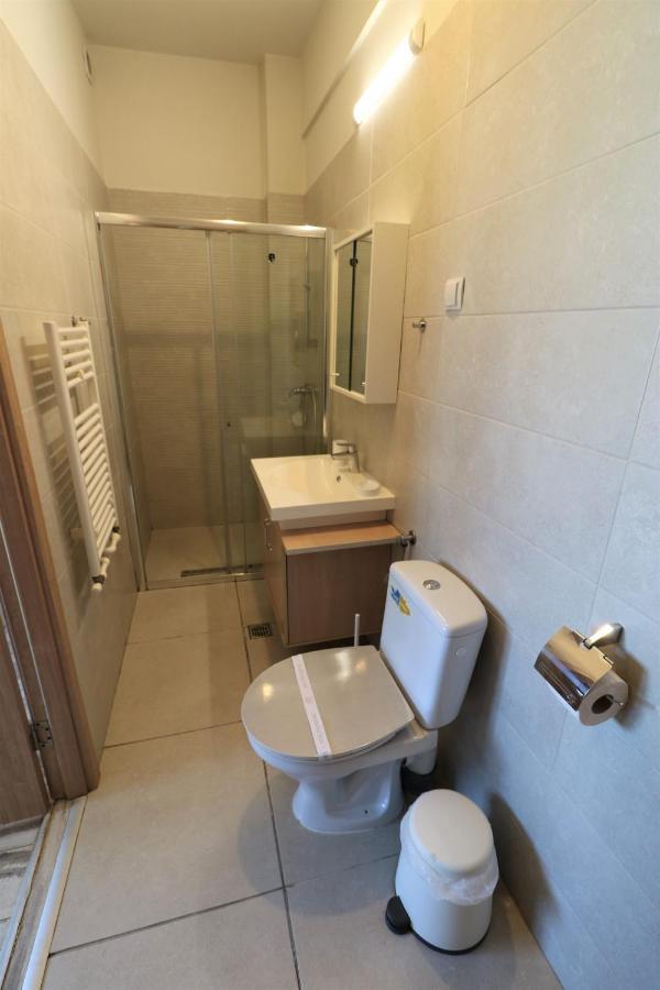 Charming Cozy Apartment - Old Town - Free Minibar Bukarest Exterior foto